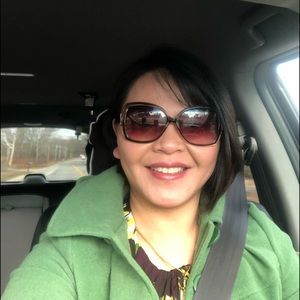 Meet your Posher, Linda